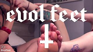 I Want You To Run Your Tongue Between My Toes