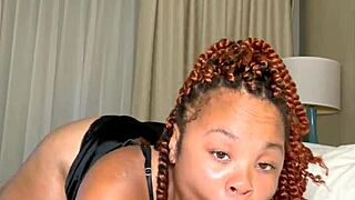 did you see that thick redbone milf squirt her pussy with toys?