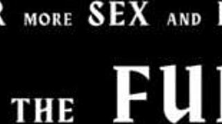 金发继母要大学生大屌Sarah Harlow