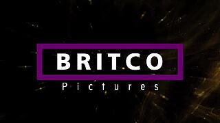 Beautiful Blonde Brittany Andrews Loves Poking Her Wet Muff?