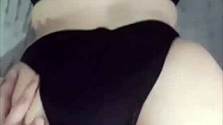 doña mary bends over doggystyle at the gym