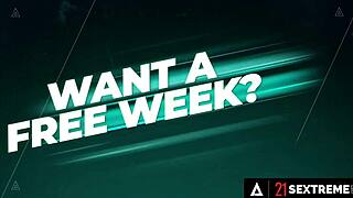 21 Sextreme - Sexy Blonde Lulu Love Rigged An Audition By Sucking Producer's Cock