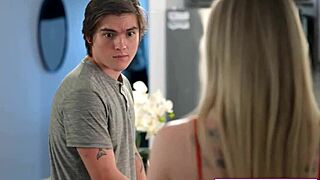 Interfering With Milf Stepmom Bunny Madison's Breeding Plans