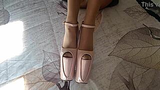 perfect blowjob in the mirror with cum in mouth from a milf with a perfect body