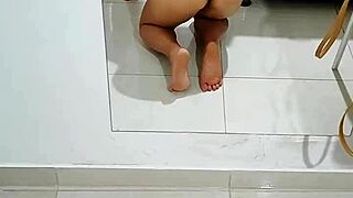 i'm helpin the maid's daughter drink her mornin milk