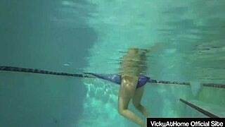 Vicky Vette Eats Teal Conrad's Pussy By Pool