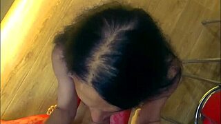 want to fuck in the kitchen? milf in lingerie shows ass