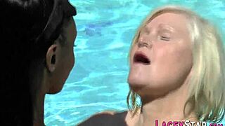 Ebony Granny Fingered By Lesbian