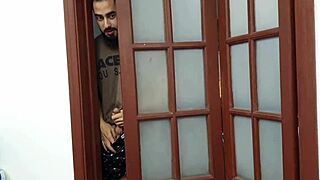 Showing What the Neighbor Likes Most