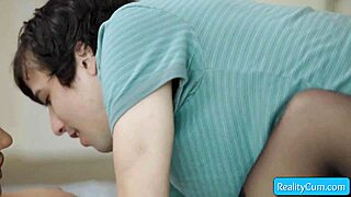 richelle ryan craves fresh dick and pussy licking