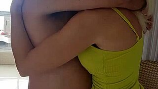 Watch Alineflavio's latest update with intense couple action and a beautiful finish!