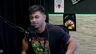 Subtle Hints of a Fainting Girl in Challenging Positions with Squirting Moments