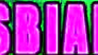 Mom has lesbian outdoor sex