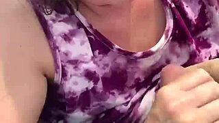 hey, look at nicebigddd sucking that dick right out in public like it's no big deal