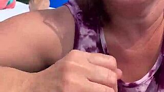 hey, look at nicebigddd sucking that dick right out in public like it's no big deal