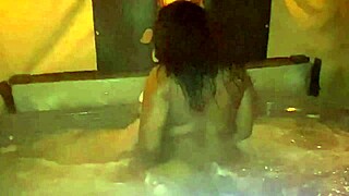 Big Ass Big Tits Ebony Milf Kaiya Rose Gets Quickie Creampie In Hot Tub