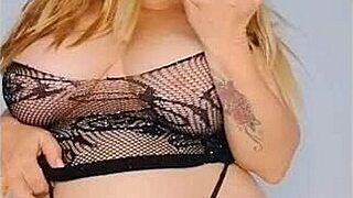 I mean, Vivi Guedez that older woman was so thirsty for sex with her big ass in lingerie on pov machine vibrator.