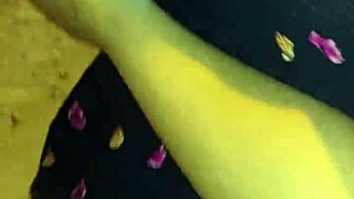 Oh wow, I'm flashing this mature Peruvian teacher with her big ass and tits in lingerie on the streets of Lima! 😏🍑