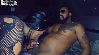 gang of xvideos anal queen india juju screams during live assfucking in swing club!