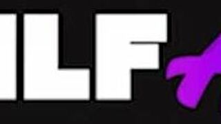 hey, cougar on the prowl, give me that skinny blonde blowjob in hardcore milfaf action.