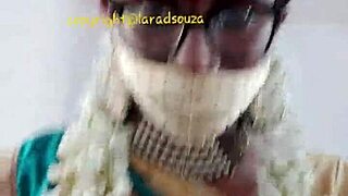 Indian Crossdresser Model Lara Dsouza Poses in Saree Video