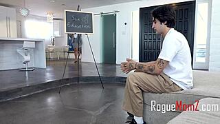 Hey Students, Watch This Milf Teacher's Lesson On How To Pleasure A Woman In Mature Spanish Teen Instruction!