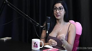 i love watching compilados da renatinha melo cast with tifany rocha and didy reis in part 5 on sheer red