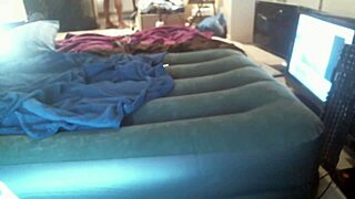 real sexy amateur hood milfs get naked and show pussy 😈