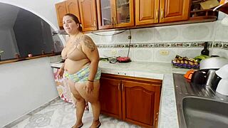 oh man, that latina got viral scandal with big ass blowjob and rough doggystyle sex in kitchen leading to cumshot