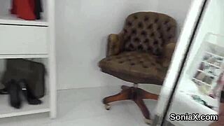 unfaithful british mature lady sonia is exposing those huge melons again