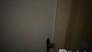 i'm this putinha safada riding boyfriend's cock in kitchen pov