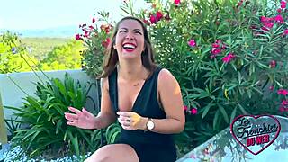 lexie brune sulfureuse veut une bite pour combler son derri�re with french milf in lingerie and small waist