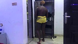 Behind the scenes prep with wet sarah