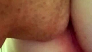 I love licking that milf arse so much.