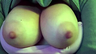 Italian long big boobs bouncing session for the camera close up with slow motion