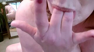 dawnskye1962 custom video for patrick with curvy ass worshiping and teasing in retro style