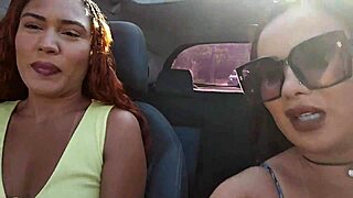 Niece Rides Sex App With Innocent Aunt For Massage Detour