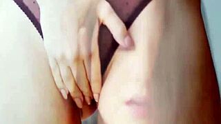 Gorgeous Lesbian Taylor Lola Finger Fuck Orgasm Girlfriend Seduction