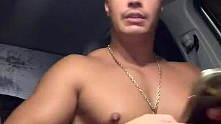 why is this brazilian milf bbw so addicted to licking big piroca in amateur exotic 1on1 session?