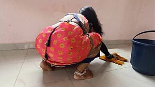 Suggestive Desi Indian Maid Hints At Steamy Encounters In Homemade Hardcore Action