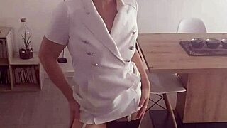 Fat Mature Milf In Lingerie Panties And Talon Bas Jaretelle Body Looking Sexy And Beautiful