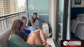 Agatha Mama Em Milfs Taradas Fodendo Com Técnico BBC Da Manutenção - Grátis