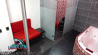 Por que contrate una venezolana en Medellin para tener sexo sin condon en casting rapido?