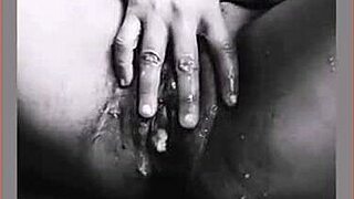 hey sarah fonteyna is spreading her creamy dirty pussy wide open