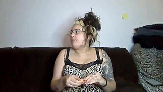 Rebeca Addams with big tits eats shrimp in behind the scenes footage.