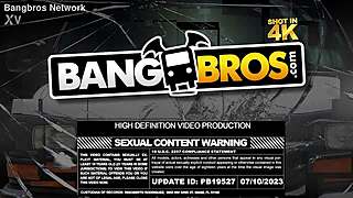 Kourtney Flaunts Big Ass And Tits In Public Outdoor Display