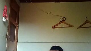 madura cabalgando duro