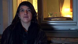 Hey R�si, why not rub that shaved pussy harder for me?