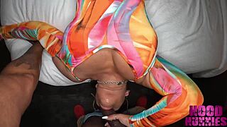 Hey resort guest, this latina milf's juicy pussy needs your bbc vacation pounding