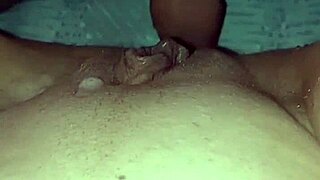 questa troia italiana matura si fa scopare forte in camera da letto